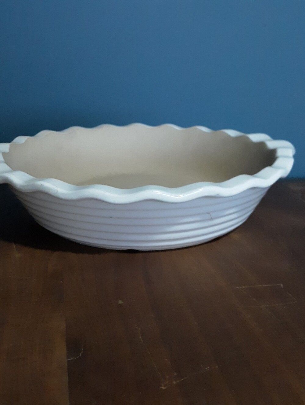 The Pampered Chef New Traditions Fluted Pie Plate Stoneware Bakeware